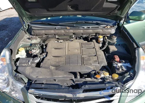 2012 Subaru Outback 3.6R Limited z USA, uszkodzony, nr VIN 4S4BRDKC7C2237876